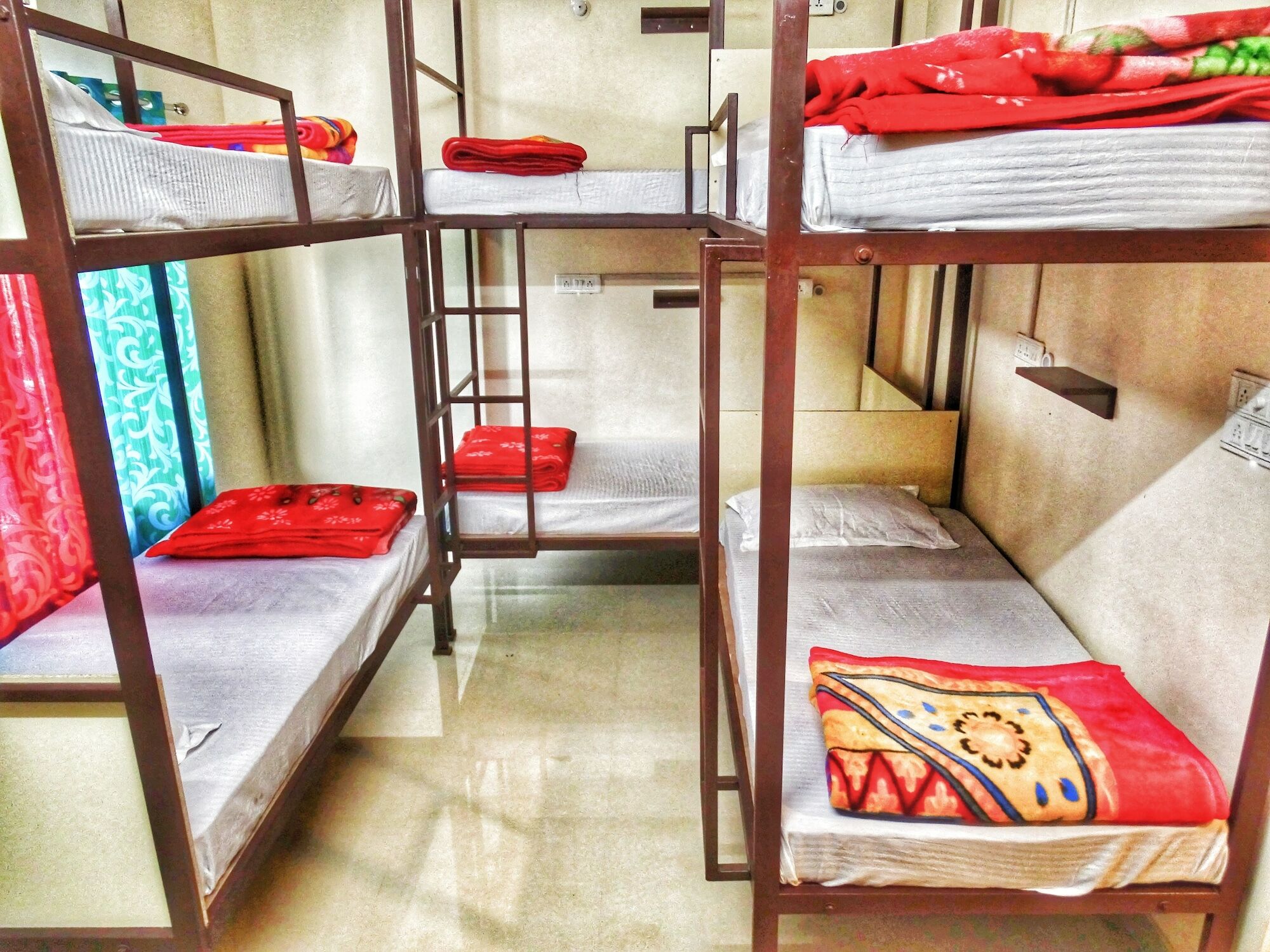 Hostel Cozy Beds Rishīkesh Exterior foto